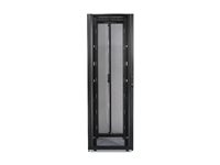 APC NetShelter SX Enclosure with Sides - Rack - svart - 42U - TAA-samsvar - for P/N: SMT2200I2U-BR, SRT1000XLA, SRT1500XLA, SRT2200XLA, SRT3000XLA, SRT3000XLAUS AR3150